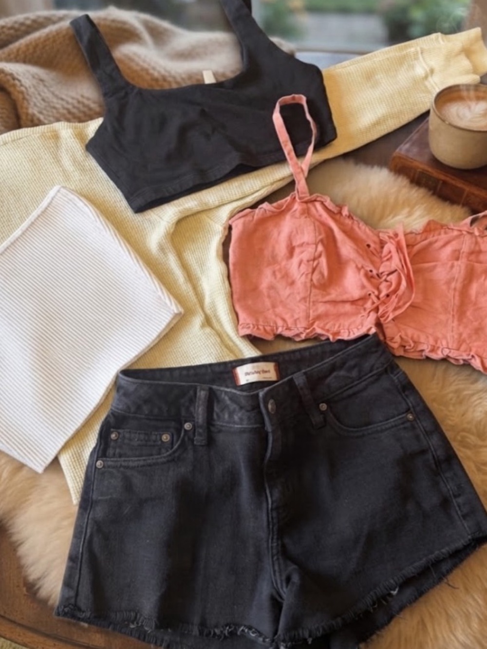 Aritzia Bundle Size XS (5) Items